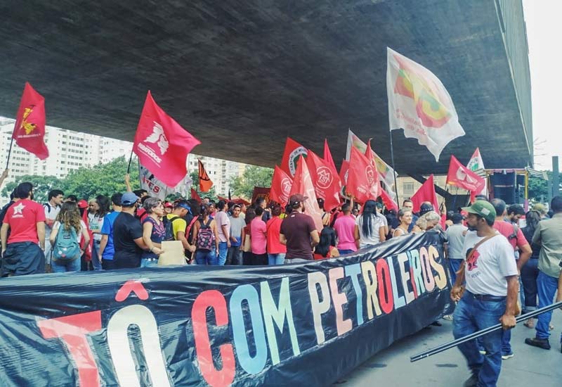 Movimentos populares ao lado dos petroleiros, em defesa da Petrobrás