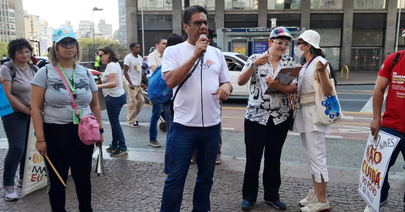 Movimentos fazem protesto na Prefeitura, contra o desmonte que Nunes faz na saúde mental